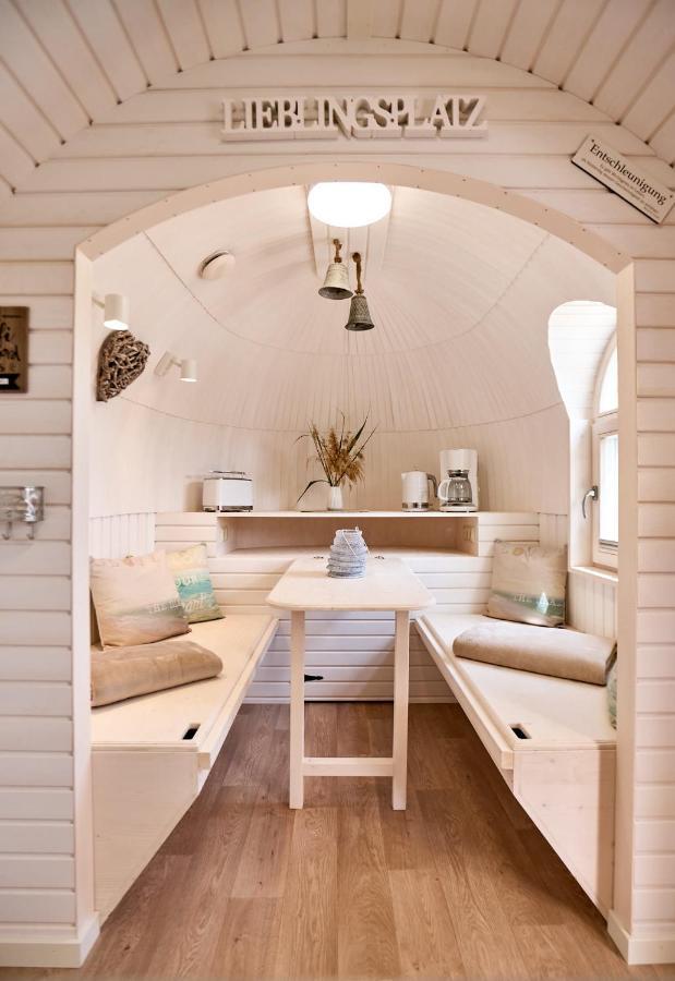 Hotel Lieblingsplatz Parey - Schwimmendes Iglu Extérieur photo